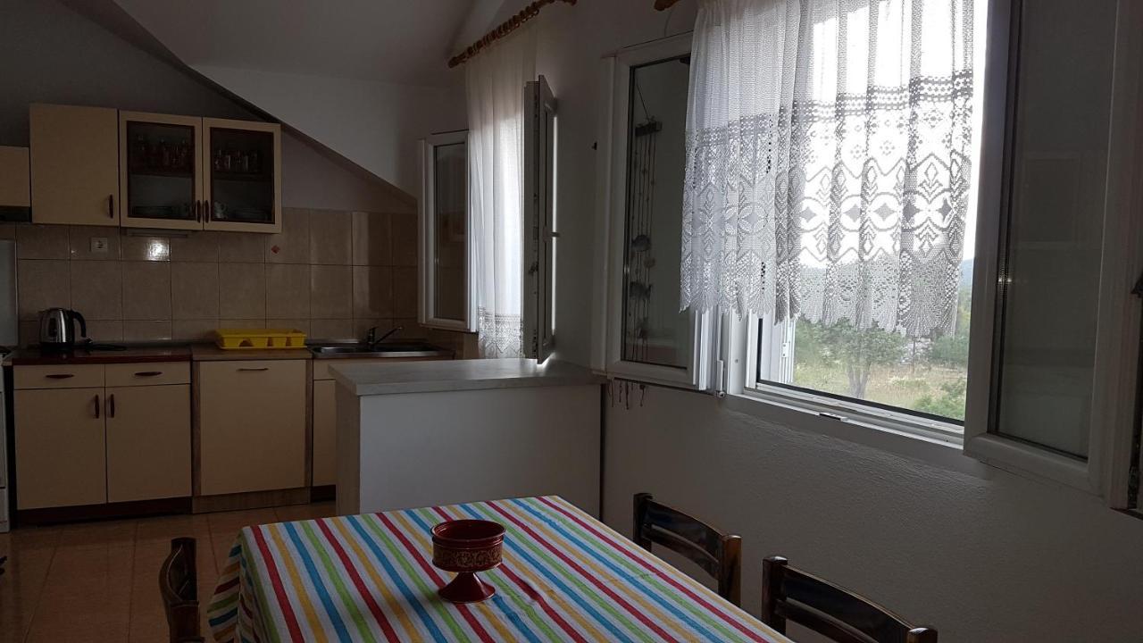 Apartman Vojaline Milna  Ngoại thất bức ảnh
